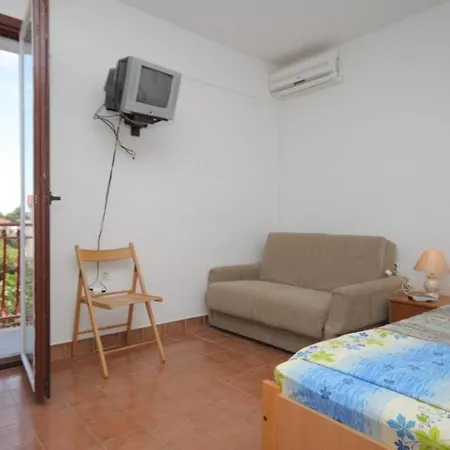 Apartment With A Parking Space Tribunj, Vodice - 8369 Tribunj (Sibenik-Knin)